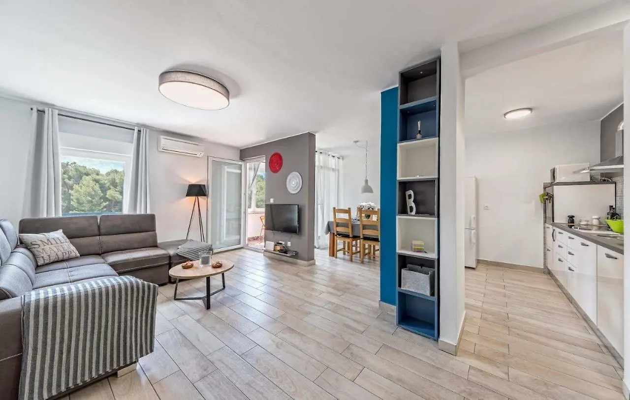 Apartment Rubix PUY